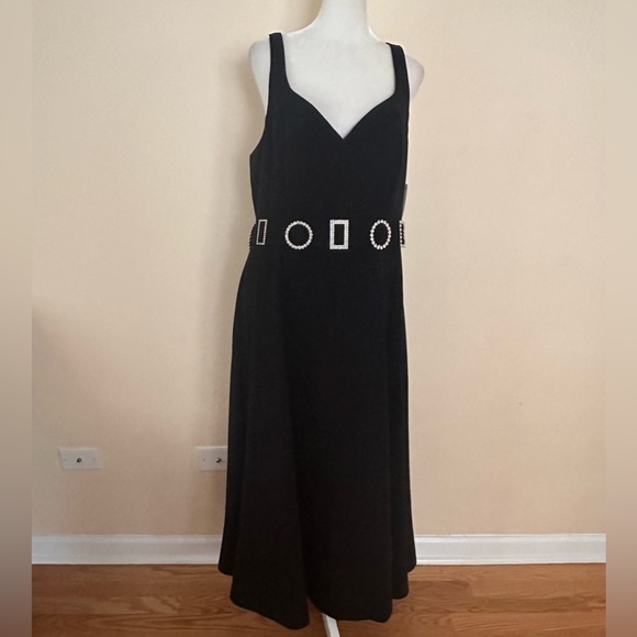 Cinq à Sept Eden Crystal-Embellished A-Line Crepe Cocktail Black Tie Midi Dress - Picture 8 of 12